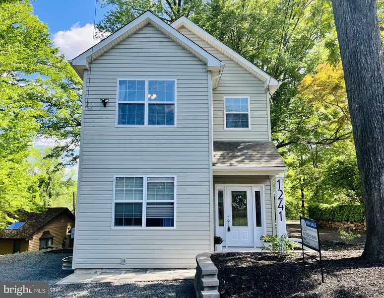 1241 RIDGE RD, Feasterville Trevose, PA 19053