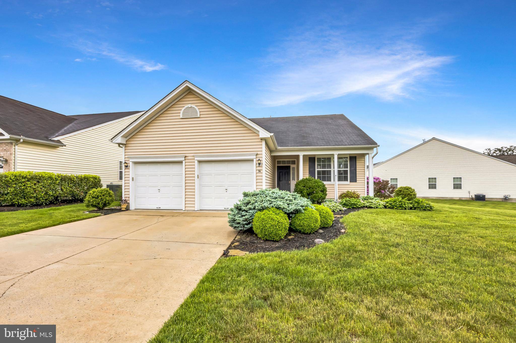 Westampton, NJ 08060,14 MAYFAIRE CIR