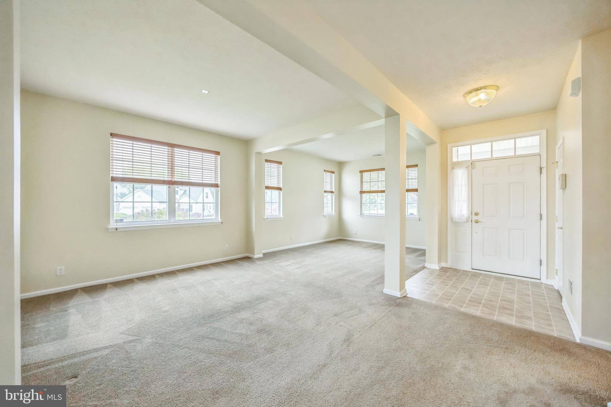 Westampton, NJ 08060,14 MAYFAIRE CIR