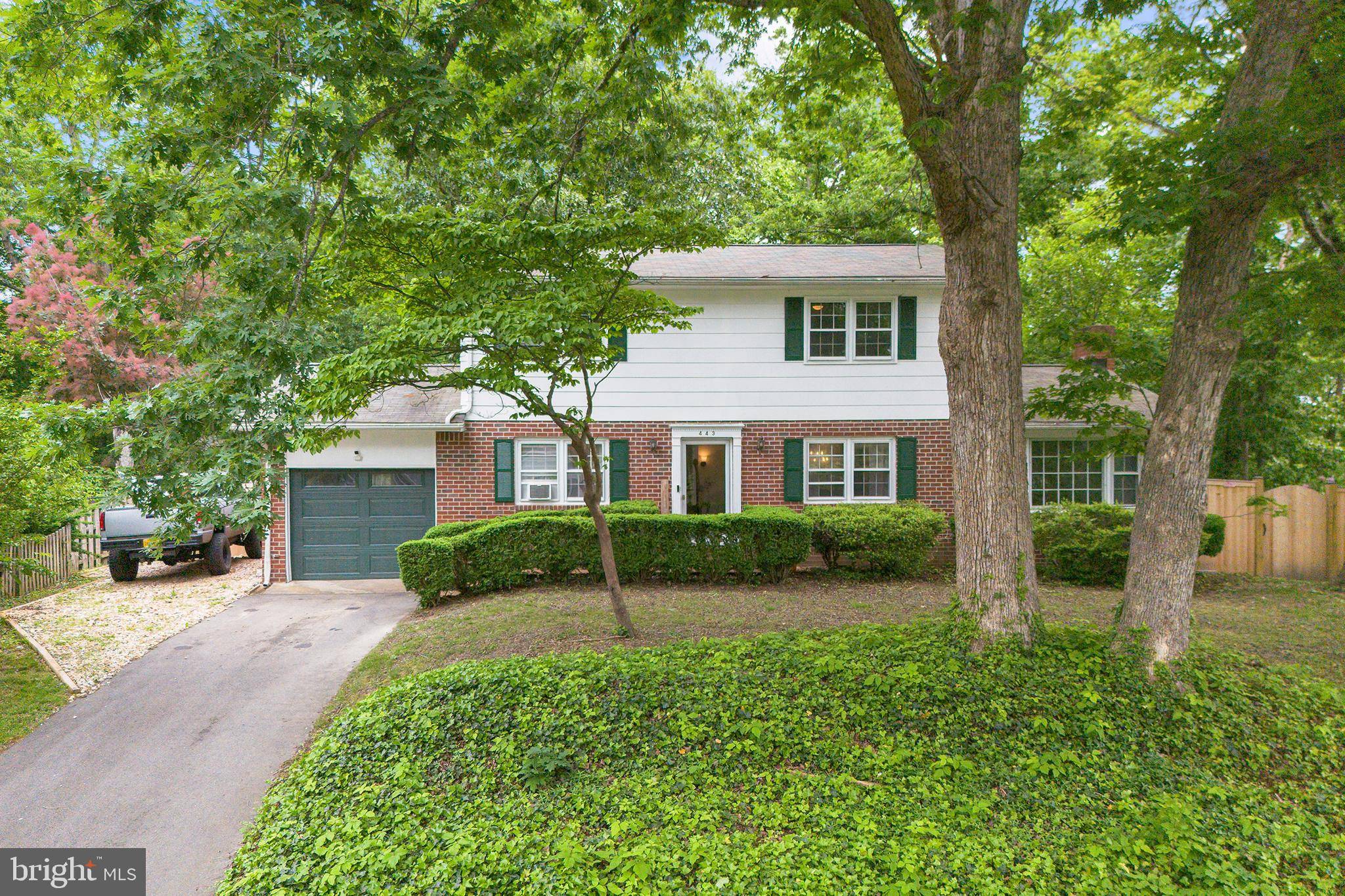 443 DEERWOOD DR, Fredericksburg, VA 22401