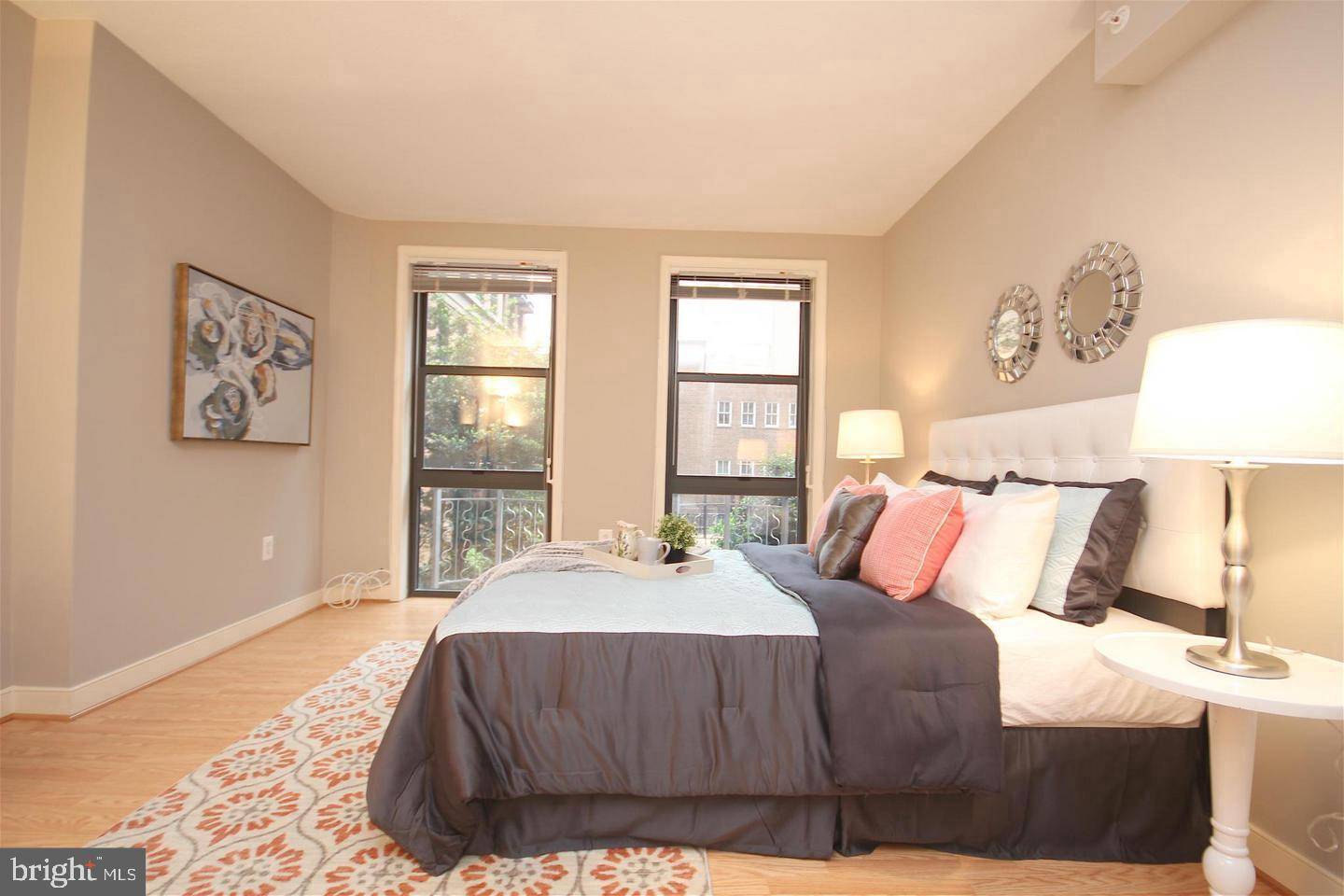 Washington, DC 20004,616 E ST NW #246