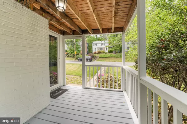 Landover, MD 20785,5837 DEWEY ST