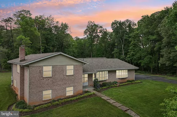 Lanham, MD 20706,7410 GOOD LUCK RD