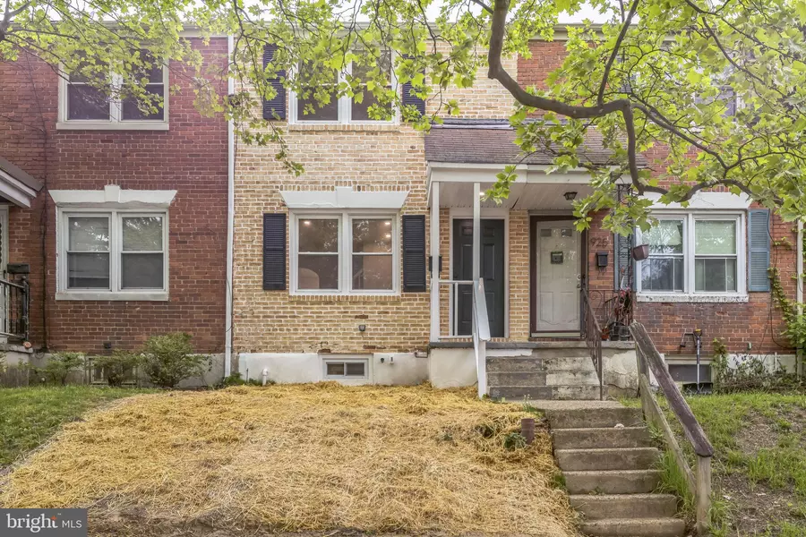 927 DOVER AVE, Wilmington, DE 19805