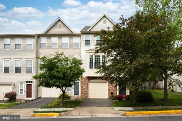 Centreville, VA 20121,6376 JAMES HARRIS WAY