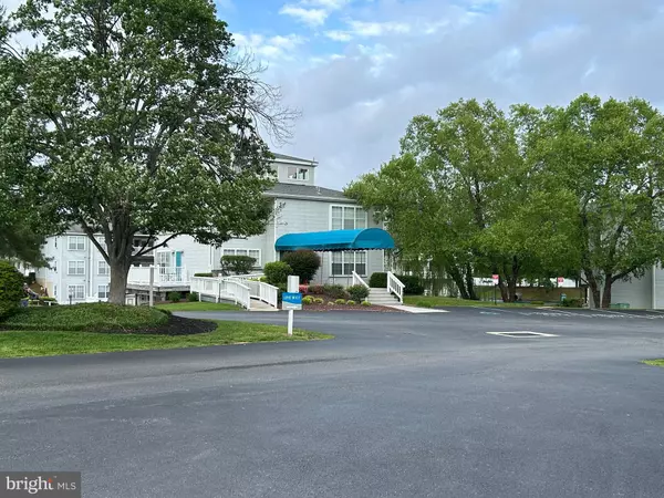 Newark, DE 19702,2809 WATERS EDGE DR #260