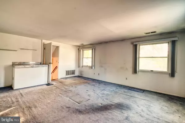 Feasterville Trevose, PA 19053,803 FAY DR