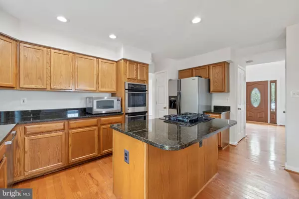 Ashburn, VA 20147,43172 WINTERGROVE DR