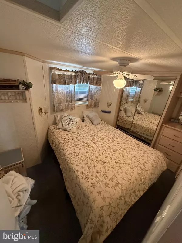 Ocean View, NJ 08230,3066 ROUTE 9