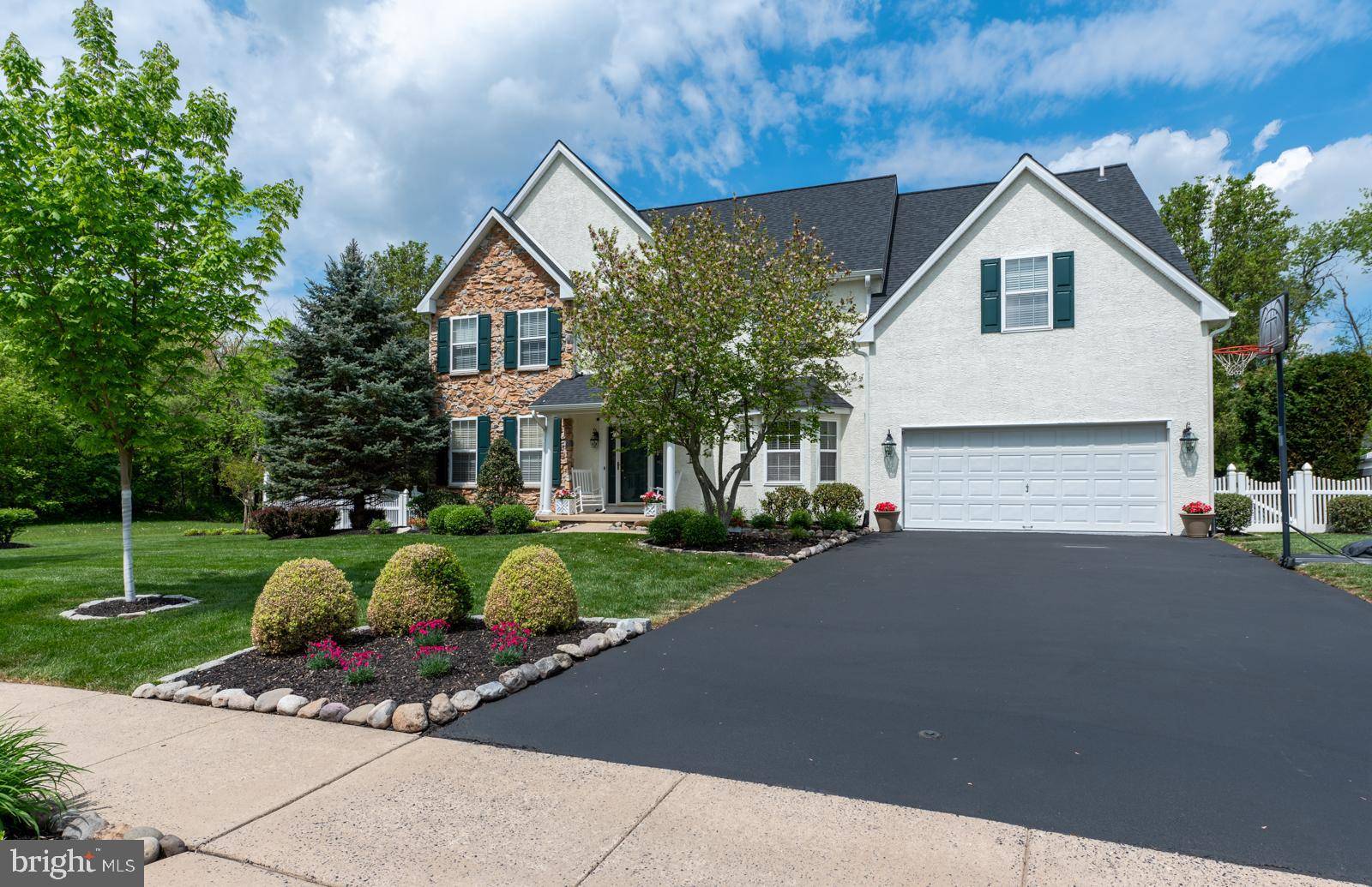3841 VINCENT DR, Collegeville, PA 19426