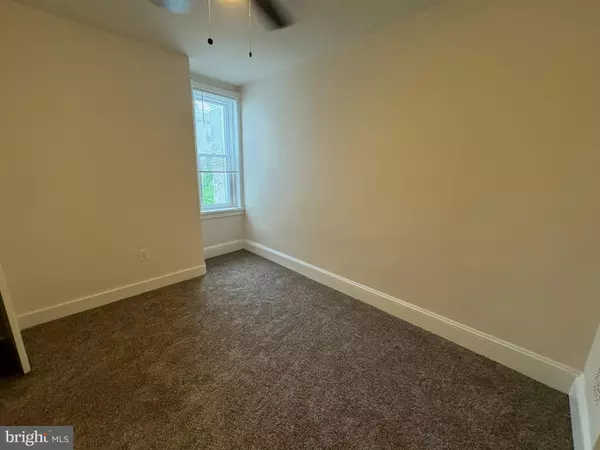 Philadelphia, PA 19131,5520 HARMER ST