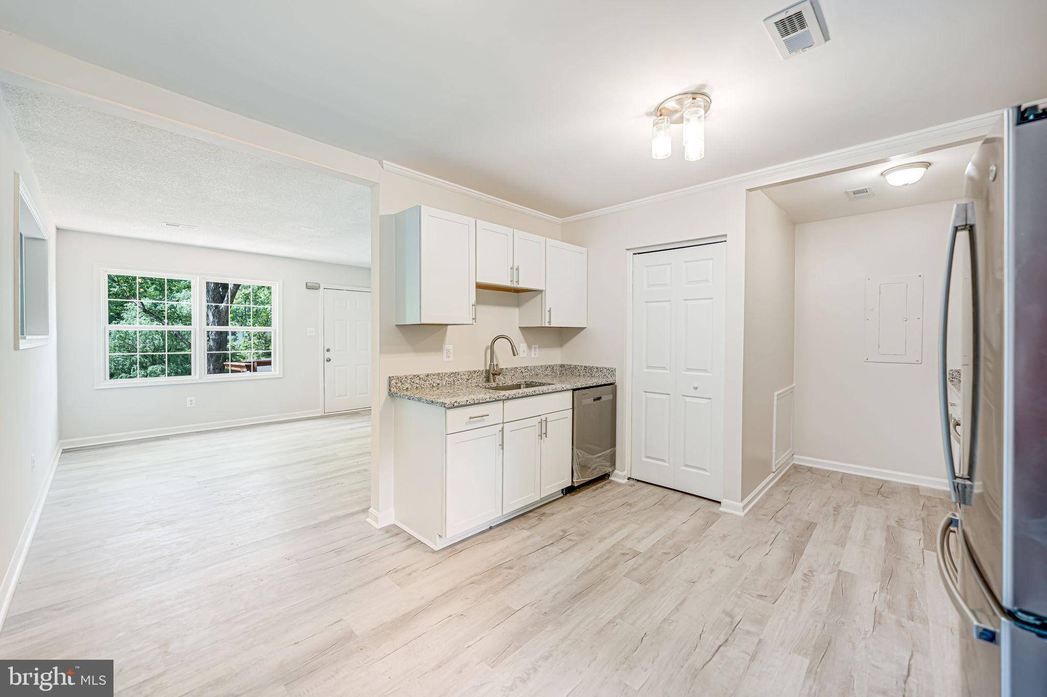 Fredericksburg, VA 22405,10 ROSEWOOD ST