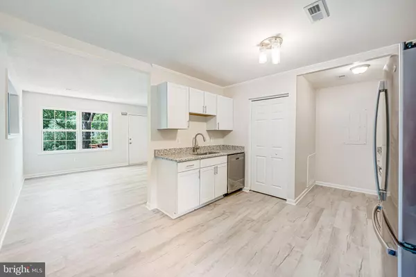 Fredericksburg, VA 22405,10 ROSEWOOD ST