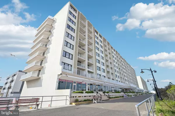 3700 BOARDWALK, Sea Isle City, NJ 08243