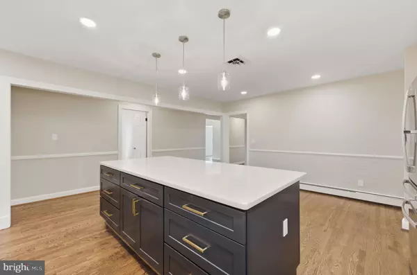 Fairfax, VA 22030,4801 FOX CHAPEL RD