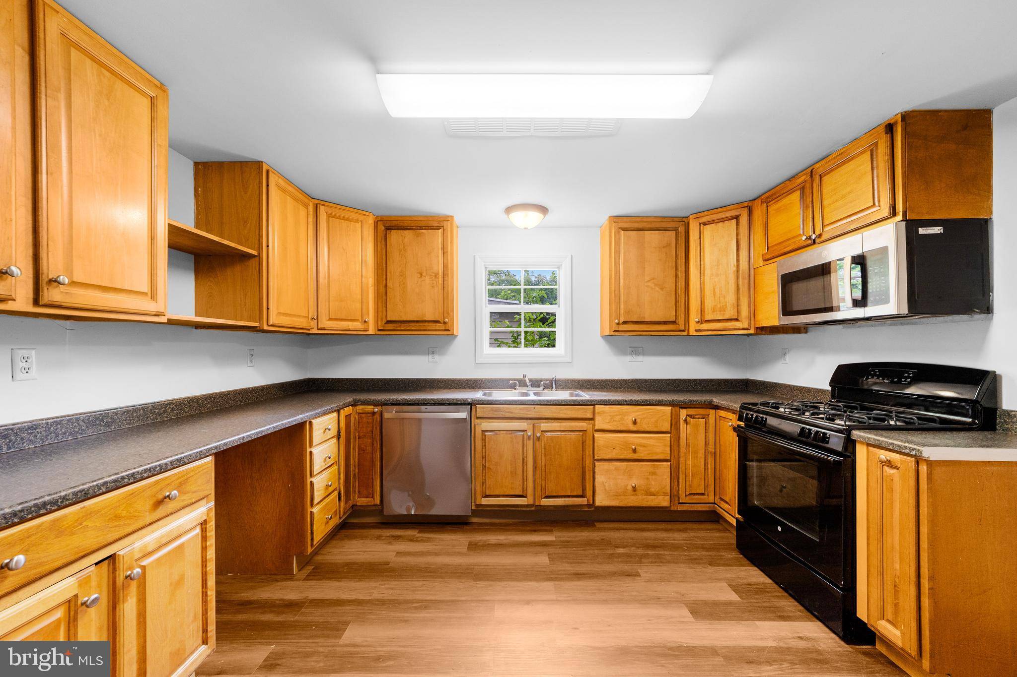 Port Norris, NJ 08349,2306 MARKET ST