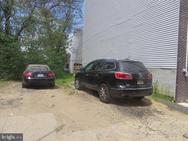 Philadelphia, PA 19121,1254 N MYRTLEWOOD ST