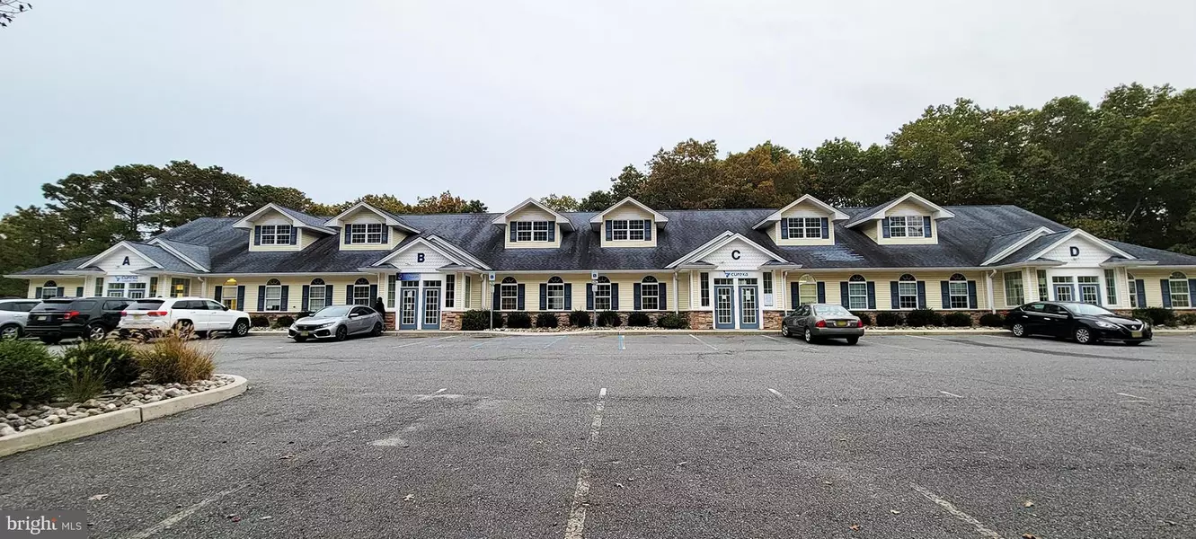 236 E JIMMIE LEEDS RD, Absecon, NJ 08205