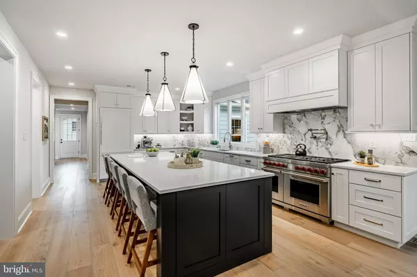 407 OAKWYNNE DR, Wynnewood, PA 19096