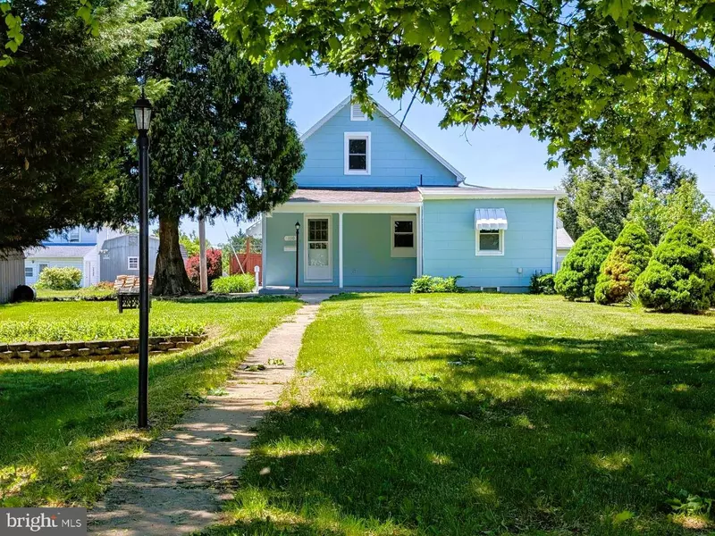 110 SANFORD AVE, Hanover, PA 17331