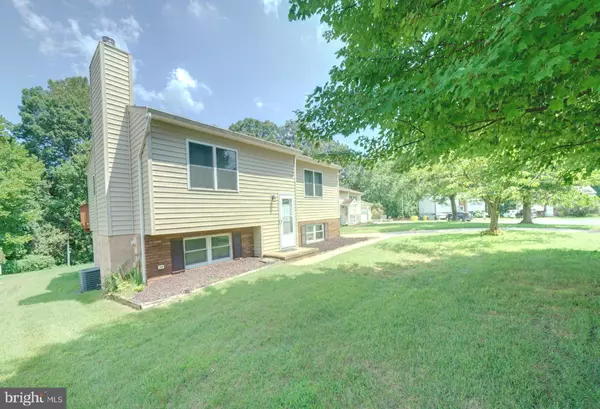 7103 AVESBURY LN, Glen Burnie, MD 21061