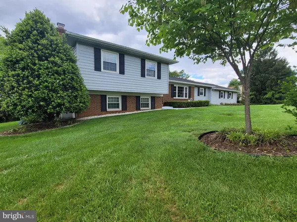 5 GARFIELD CT, Gaithersburg, MD 20882