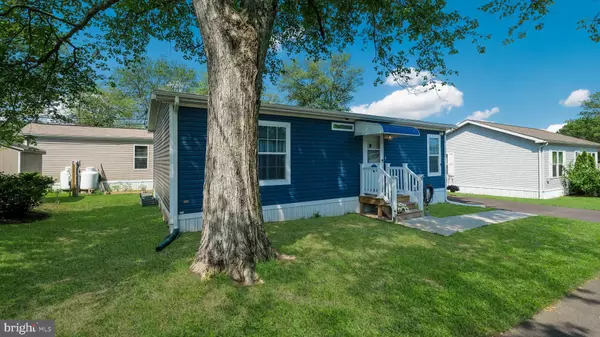 Doylestown, PA 18901,9 EAST CIRCLE DR