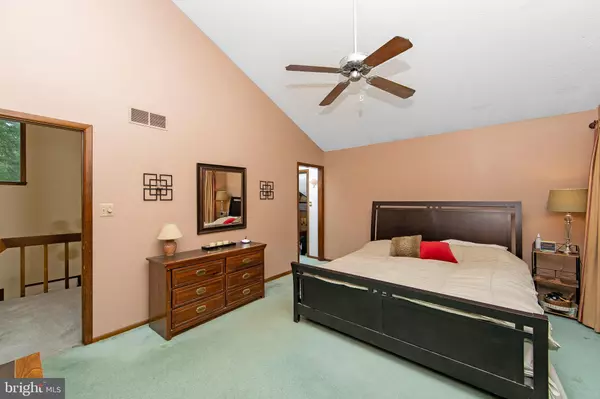 Medford, NJ 08055,77 WIGWAM CT