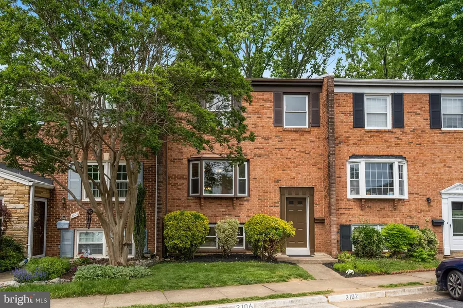 3102 CEDAR GROVE DR, Fairfax, VA 22031