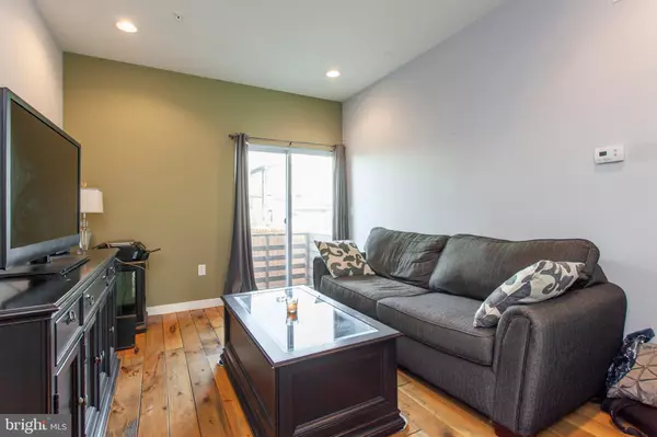 Philadelphia, PA 19125,2019 E HAZZARD ST