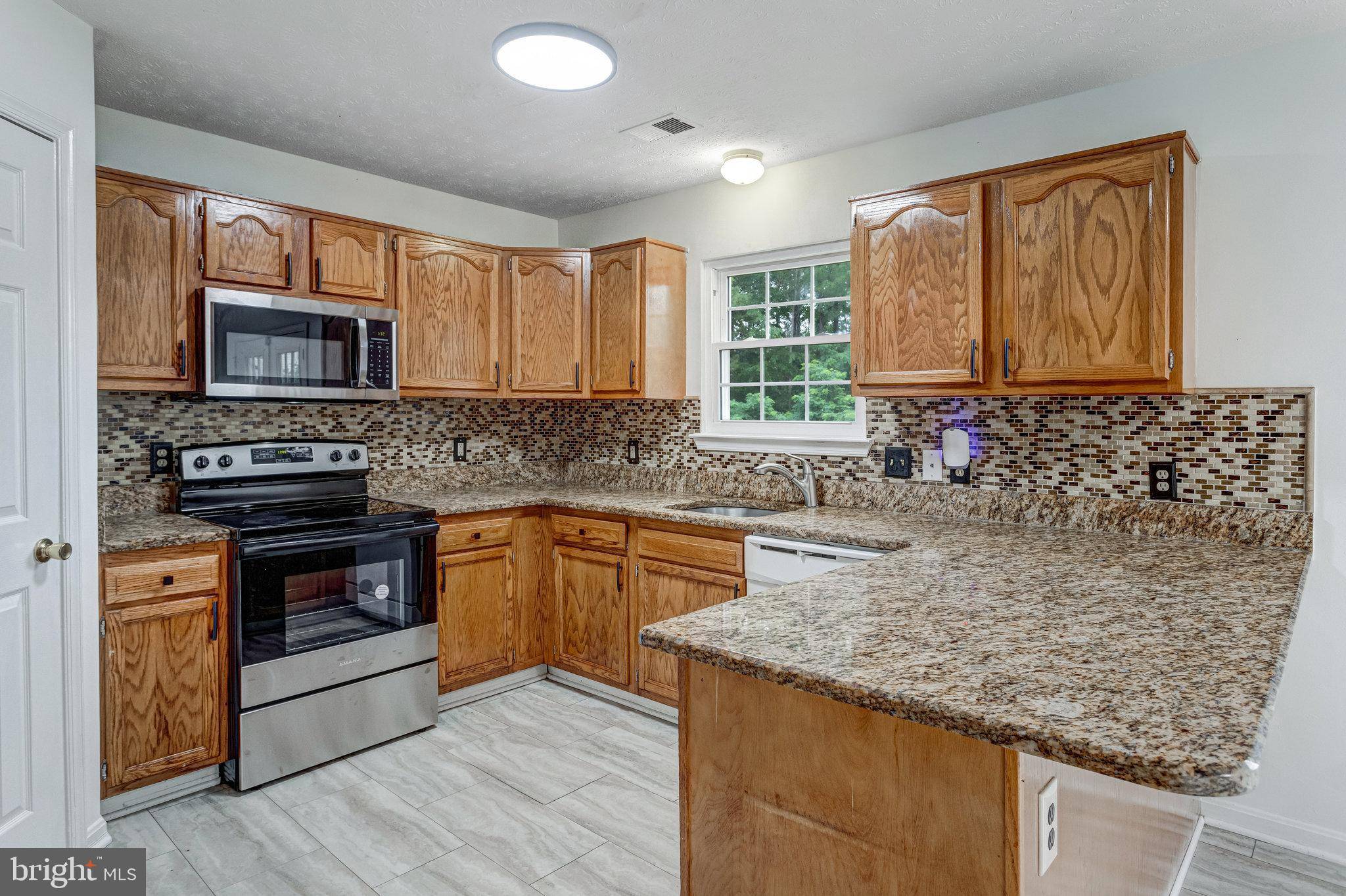 Stafford, VA 22554,204 PARK BROOK CT