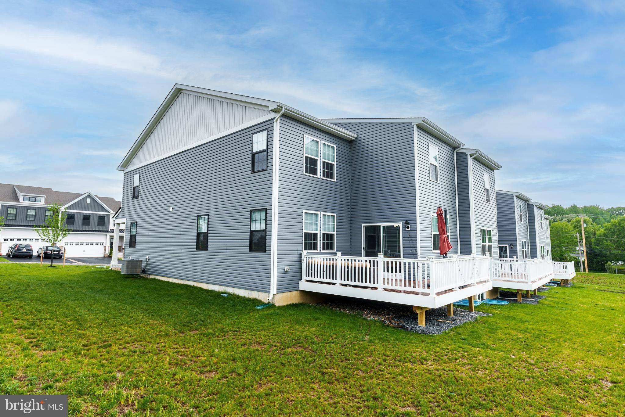 Aston, PA 19014,9 ROSE HILL WAY