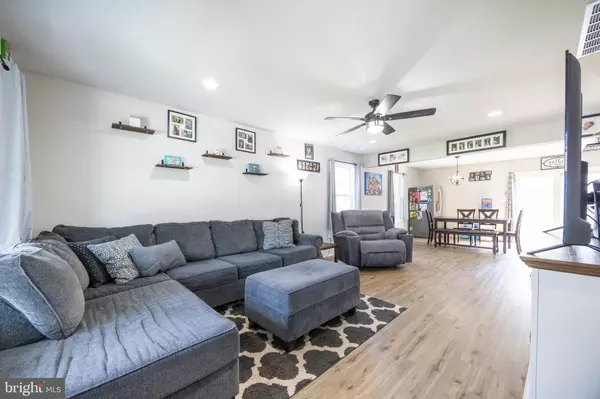 Croydon, PA 19021,719 WYOMING AVE