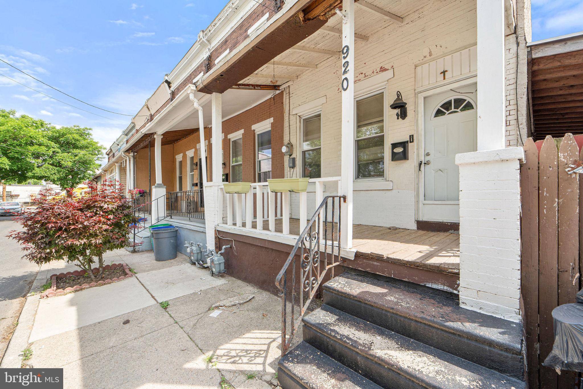 Camden, NJ 08102,920 CEDAR ST