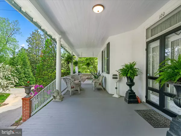 Catonsville, MD 21228,100 ROLLING RD N