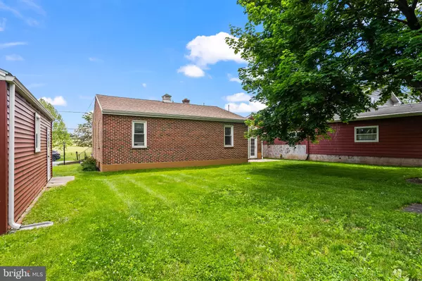 Hummelstown, PA 17036,1739 GROVE ST