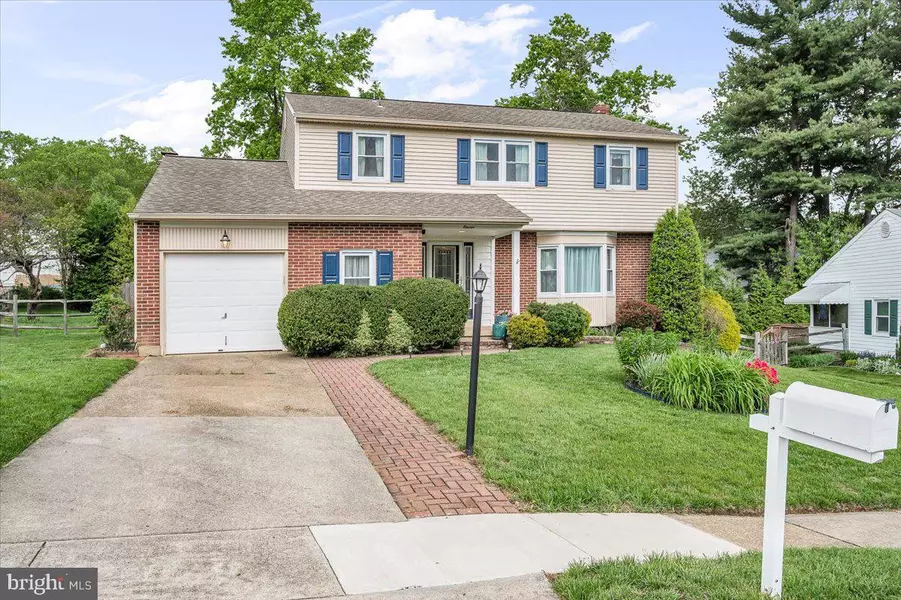 11 CLEMSON CT, Newark, DE 19711