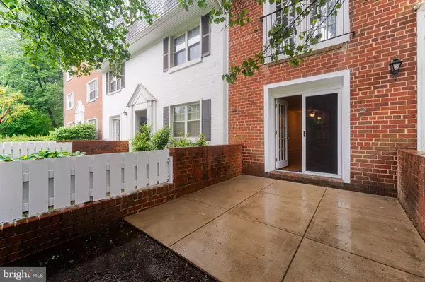 Arlington, VA 22206,2605 SOUTH WALTER REED DR #A