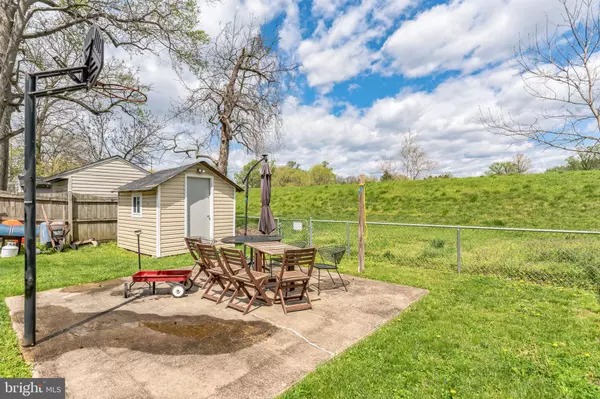 Brentwood, MD 20722,3808 ALLISON ST