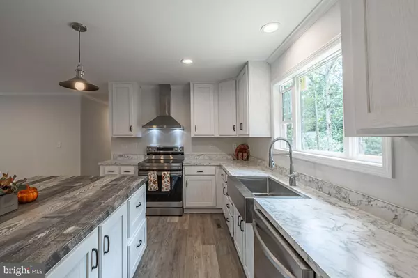 Ruckersville, VA 22968,307 LARKSPUR RD