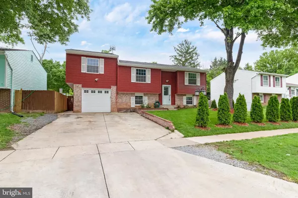 19445 SAINT JOHNSBURY LN, Germantown, MD 20876