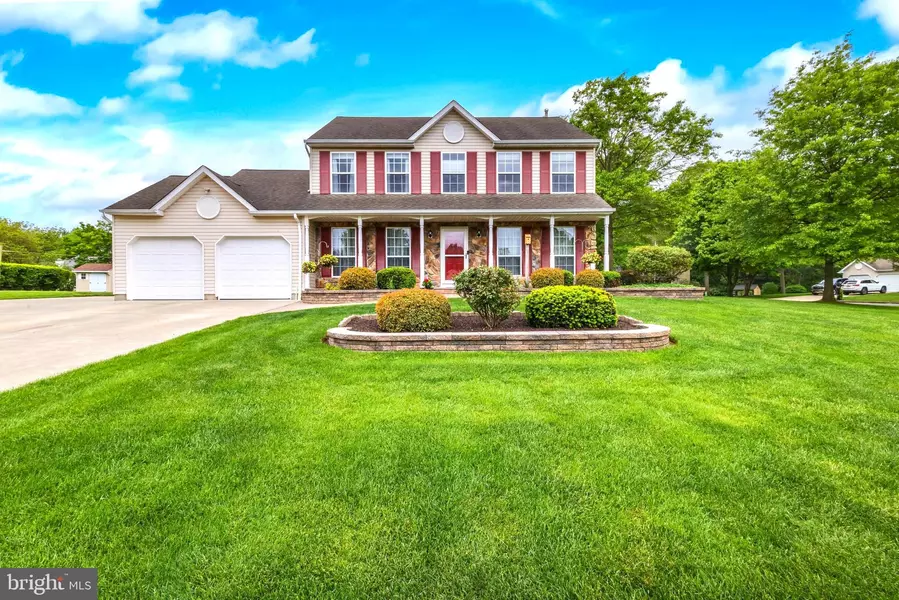 15 BANFF DR, Mullica Hill, NJ 08062