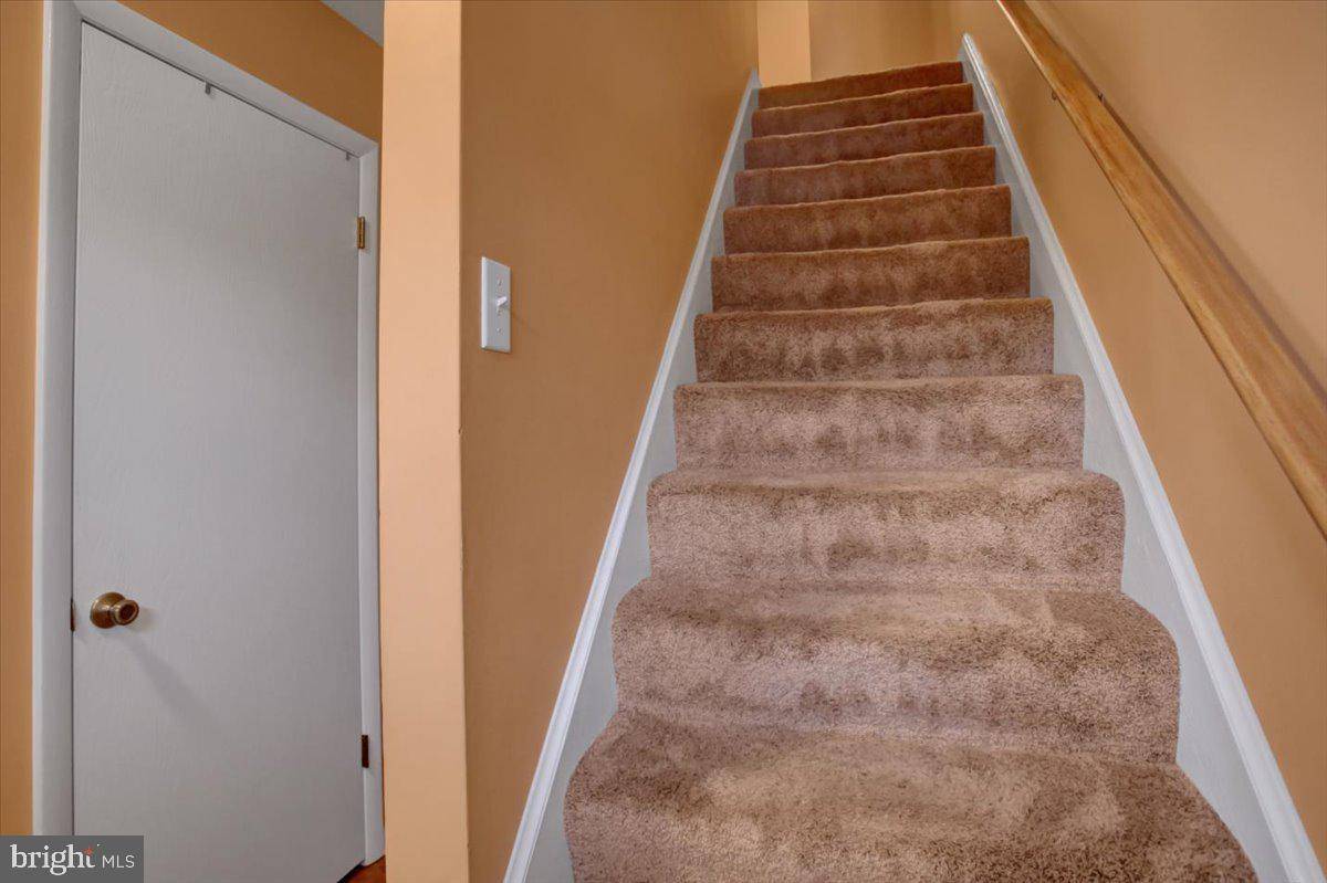 Carlisle, PA 17013,1110 PHEASANT DR N