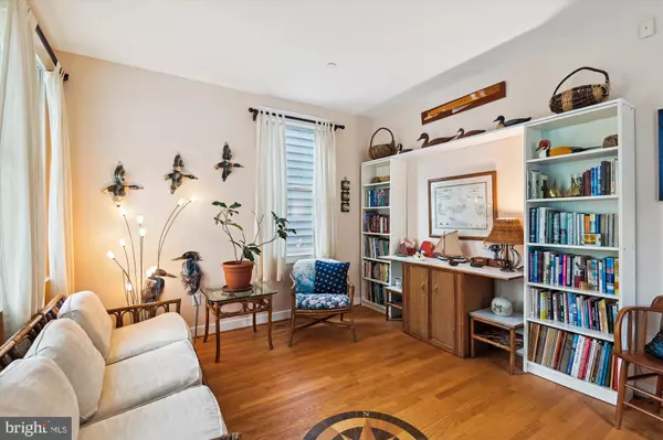 Annapolis, MD 21403,541 SECOND ST