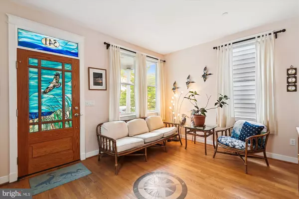 Annapolis, MD 21403,541 SECOND ST