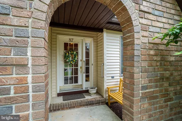 Manahawkin, NJ 08050,87 ASH RD