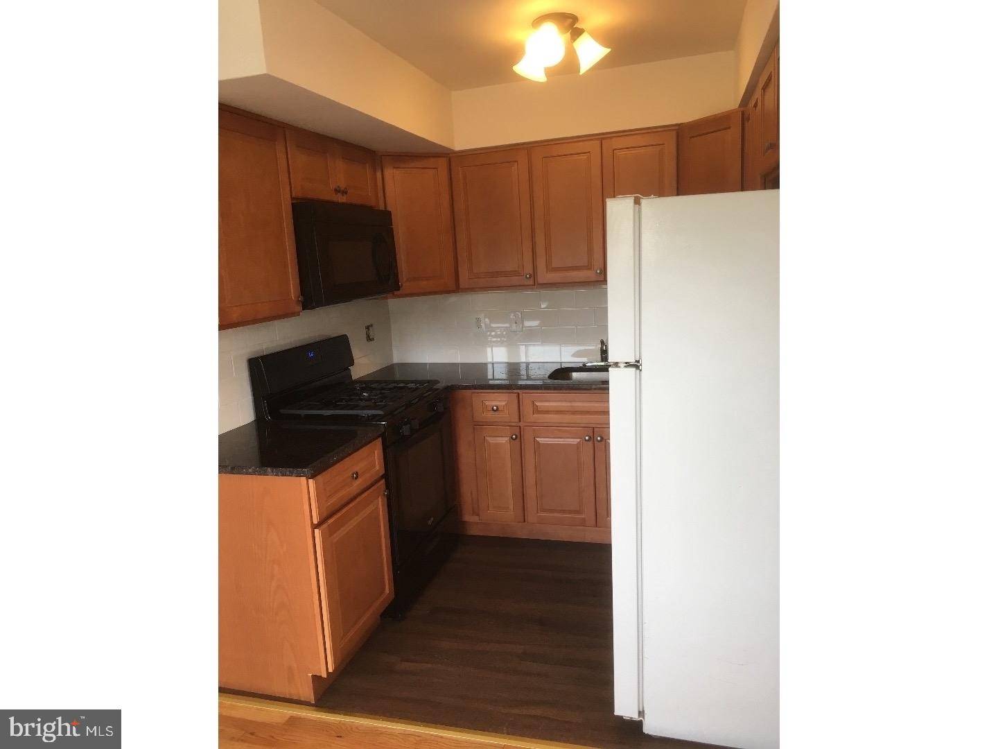 Philadelphia, PA 19131,2768-A W COUNTRY CLUB RD