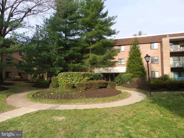 1640 OAKWOOD DR #W106, Narberth, PA 19072