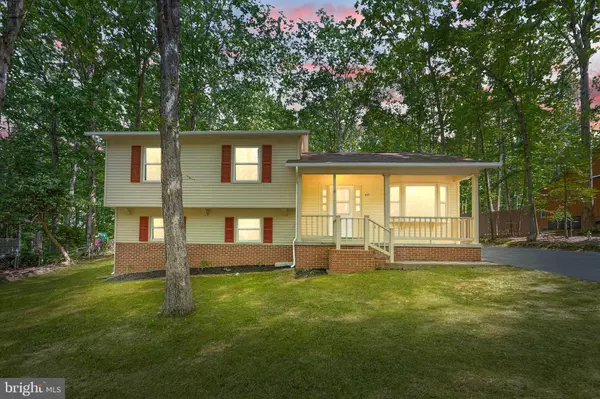 447 LAUREL AVE, Fredericksburg, VA 22408