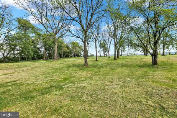 Kutztown, PA 19530,527 BALDY RD